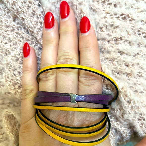 Minnesota Vikings themed leather wrap bracelets. - Picture 1 of 1